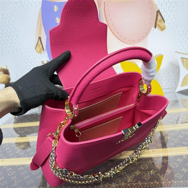 2026120185550742 270